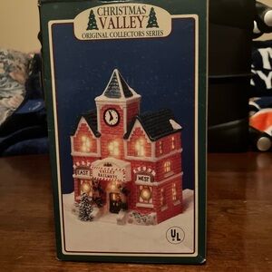 Christmas Valley Valley Railways Light Up Christmas Village Decoration